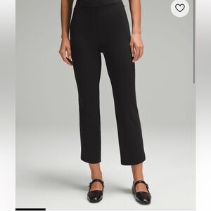 Lululemon women’s smooth fit crop pant